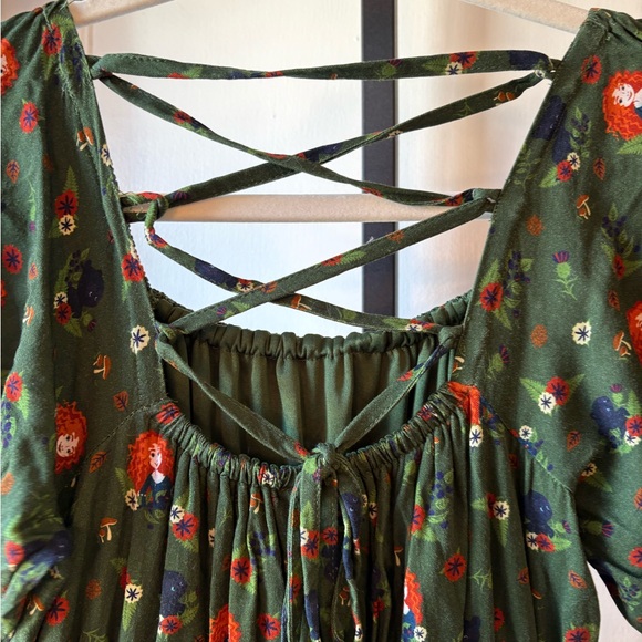 Disney | Pixar | Brave | Merida and Bears All Over Smock Dress | Small - Picture 11 of 13